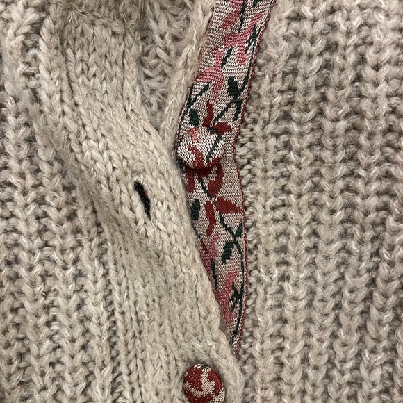 Zara knit button up cardigan - Picture 2 of 3